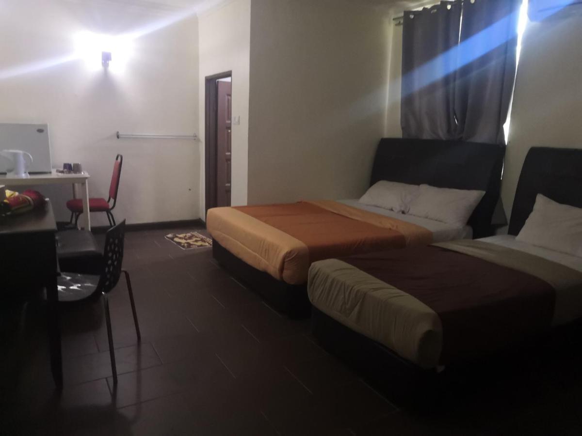 Oyo 90473 Opah Inn Hotel Kampong Ayer Terjun Dış mekan fotoğraf